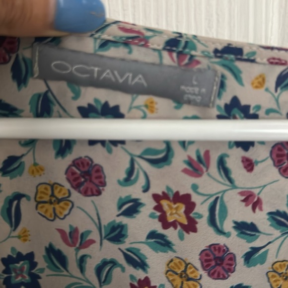 Octavia Large blouse flowered pattern long sleeve - Picture 2 of 11